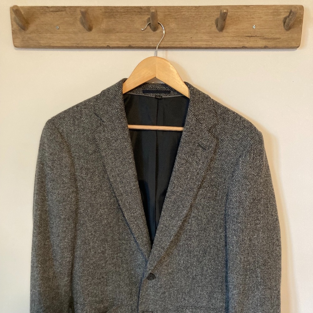 J. Crew Ludlow Gray Herringbone Tweed Jacket - Yorkshire Moon - 38R - 100% wool